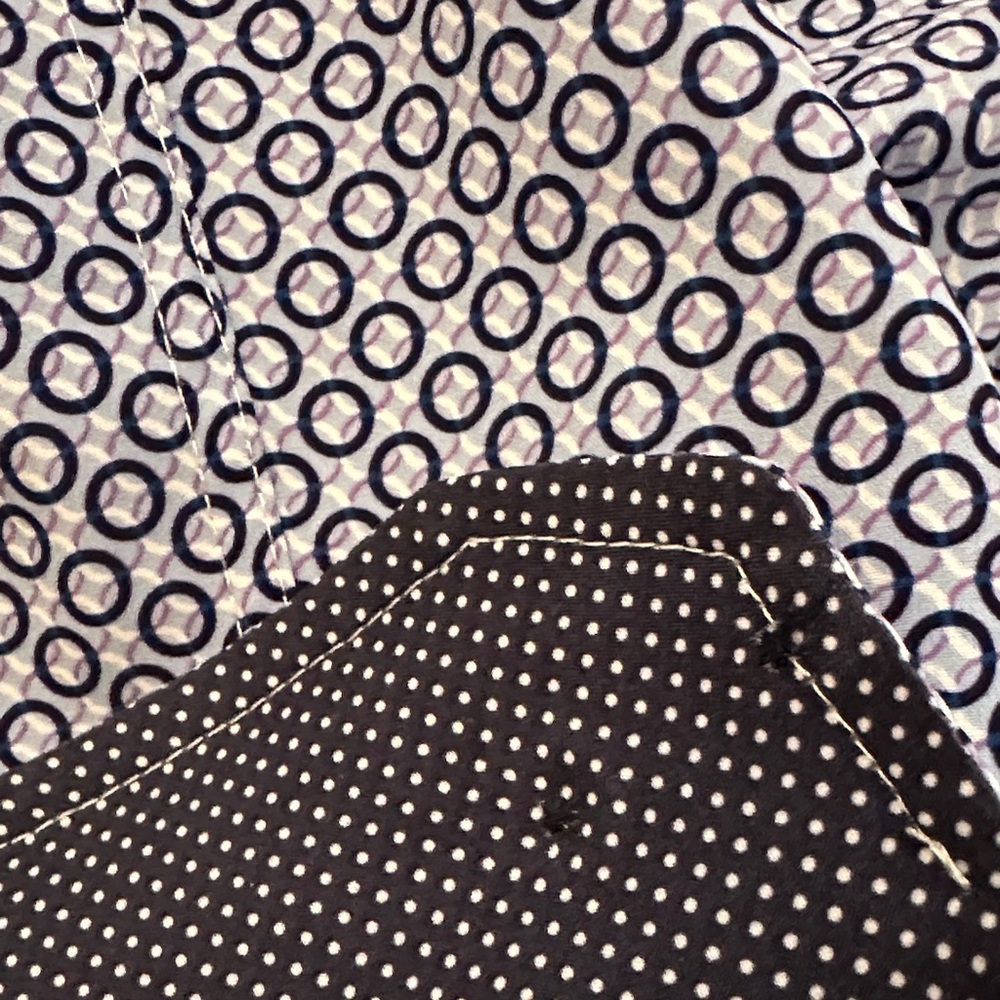 Stylish Navy Patterned Button-Down Shirt - image 4